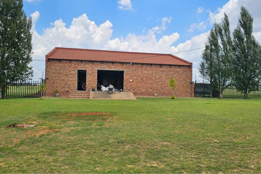 3 Bedroom Property for Sale in Oranjeville Free State